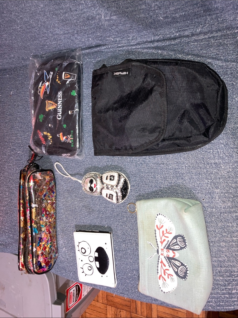 Sephora Black Zippered Makeup Pouch